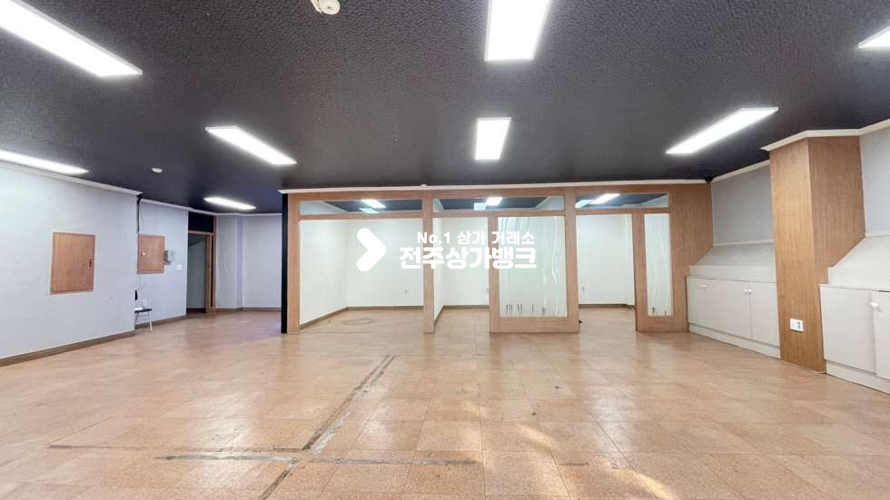 전북 전주완산구 중화산동2가 ★중화산동★큰대로변★ 사무실,학원,세미나실,보험회사★자유업종 추천!!!! 월세 매물번호 12053 사진 3