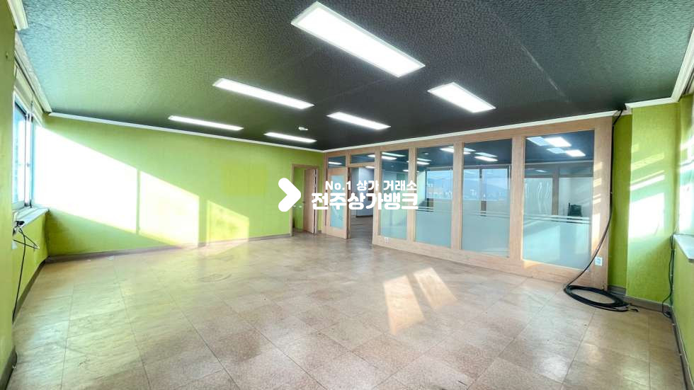 전북 전주완산구 중화산동2가 ★중화산동★큰대로변★ 사무실,학원,세미나실,보험회사★자유업종 추천!!!! 월세 매물번호 12053 사진 6