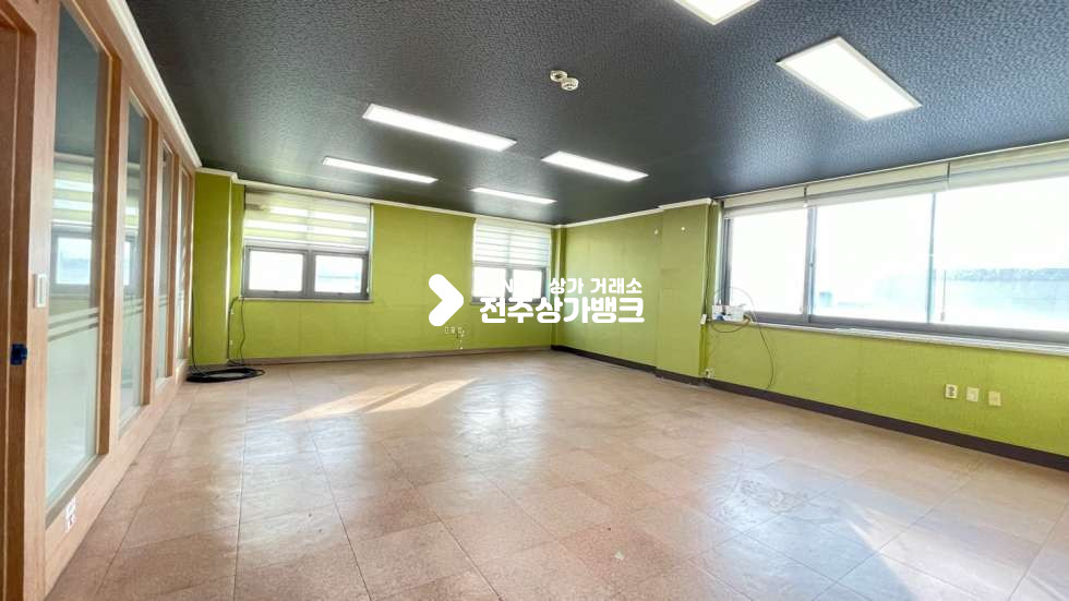 전북 전주완산구 중화산동2가 ★중화산동★큰대로변★ 사무실,학원,세미나실,보험회사★자유업종 추천!!!! 월세 매물번호 12053 사진 8