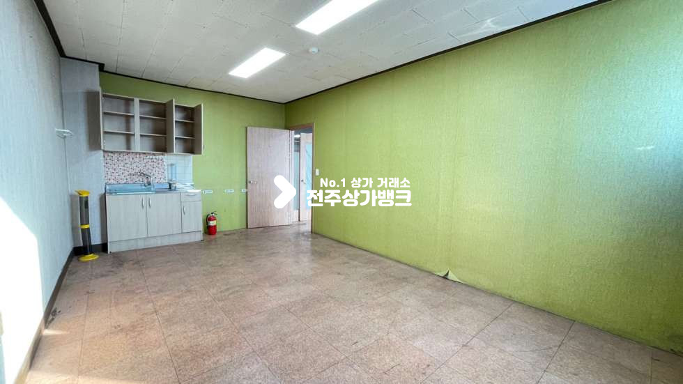 전북 전주완산구 중화산동2가 ★중화산동★큰대로변★ 사무실,학원,세미나실,보험회사★자유업종 추천!!!! 월세 매물번호 12053 사진 10