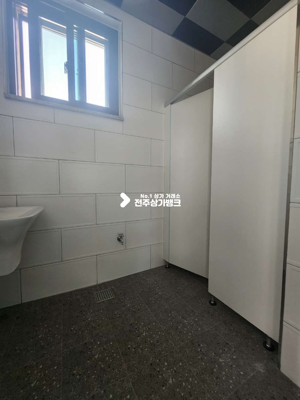 전북 전주완산구 효자동2가 효자동2가 LH건물 부근 신축 상가 즉시입주 가능합니다. 월세 매물번호 12847 사진 9