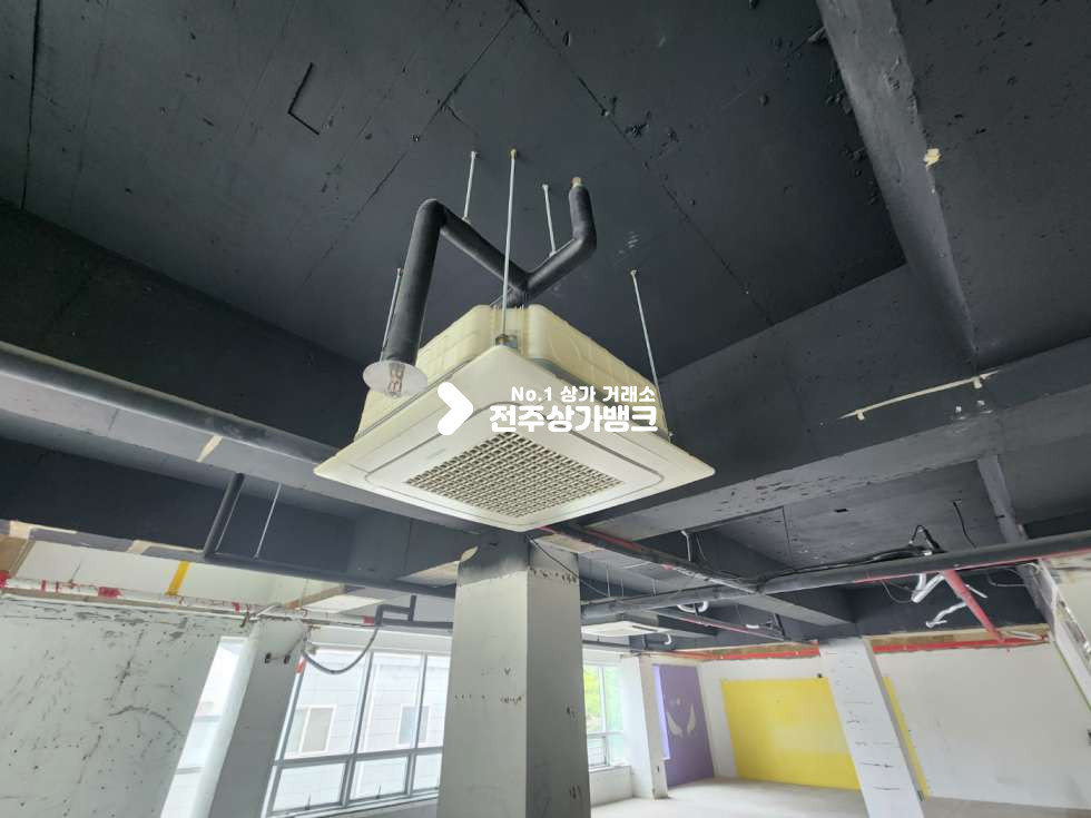 전북 전주완산구 효자동2가 효자동2가 유동인구 많은 2층 상가 에어컨 3대 설치되어있음 ! 즉시입주 가능합니다. 월세 매물번호 12848 사진 8
