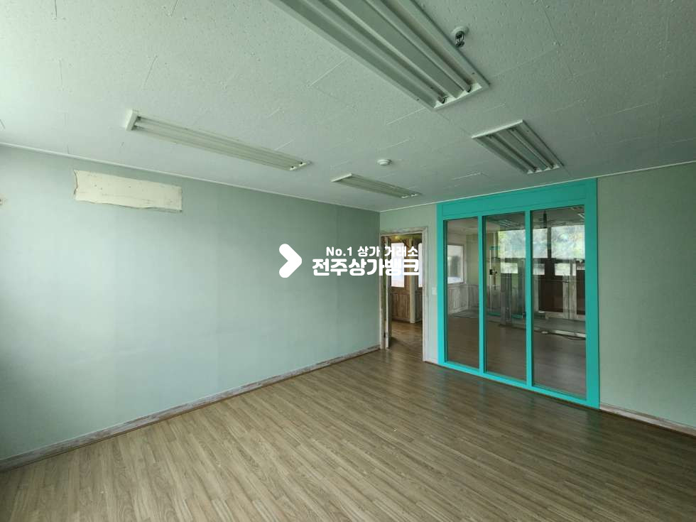 전북 전주완산구 효자동2가 효자동2가 학원으로 사용하기 적합 ! 즉시입주 가능합니다. 월세 매물번호 12849 사진 4