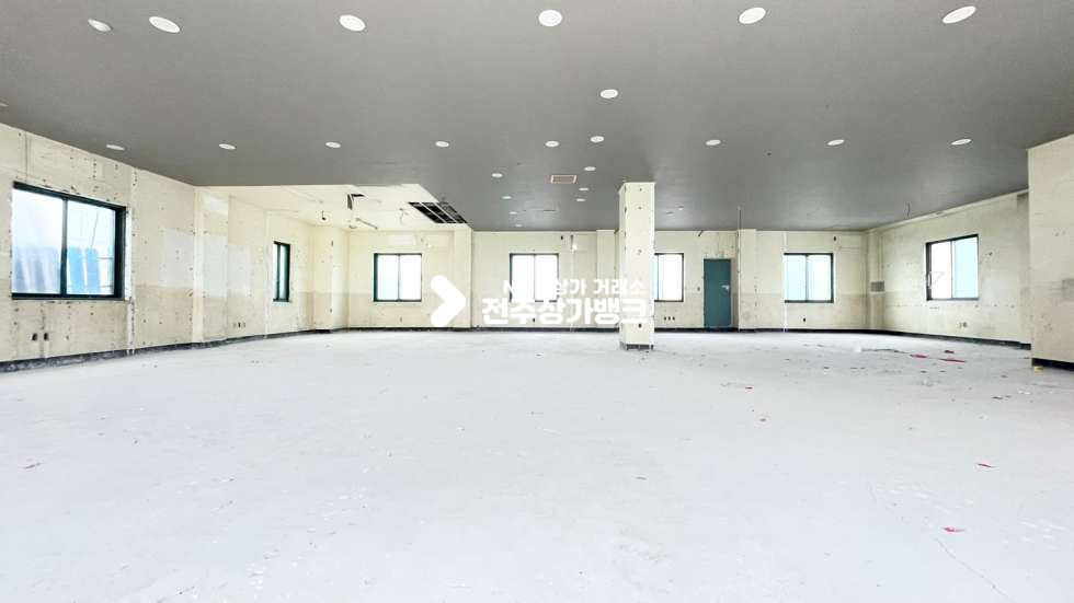 전북 전주완산구 중화산동1가 ✧✧예수병원✧✧대로변✧✧3층✧✧자유업종추천 월세 매물번호 12852 사진 2