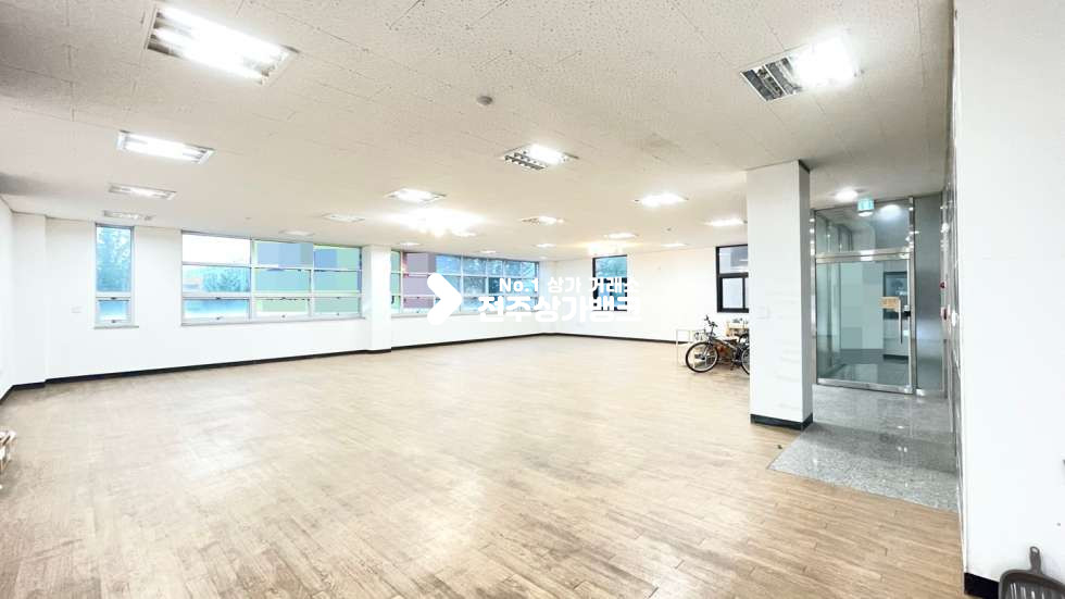 전북 전주완산구 서신동 ✧✧서신동✧✧큰대로변✧✧2층✧✧사무실✧✧전용화장실있음✧✧적극추천매물~~!! 월세 매물번호 12854 사진 8