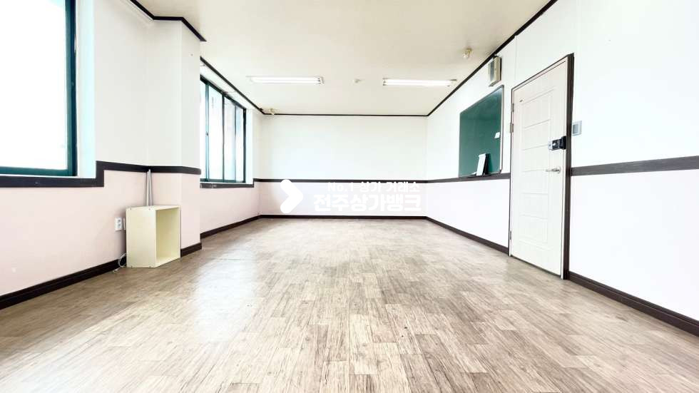 전북 전주완산구 서신동 ✧✧서신동 ✧✧대로변 ✧✧20평대 ✧✧4층 ✧✧저렴한상가 ✧✧추천매물~~~!!! 월세 매물번호 12856 사진 5