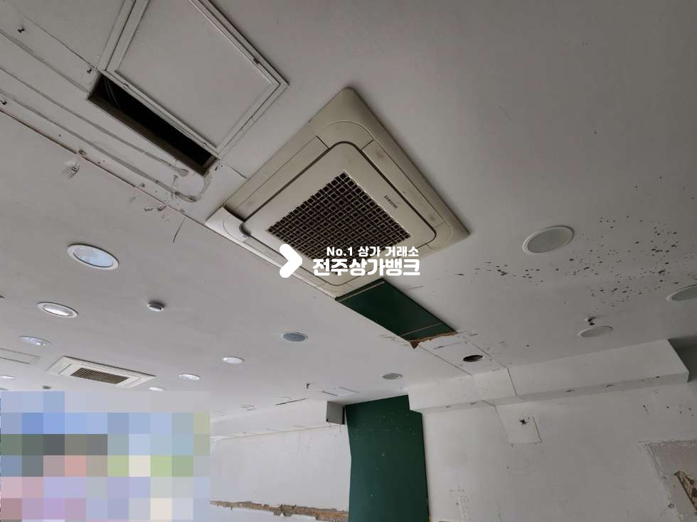 전북 전주완산구 효자동2가 효자동 롯데마트 부근 유동인구 많은 1층 상가 냉난방기 2대 완비 즉시 입주 가능합니다. 월세 매물번호 12868 사진 7