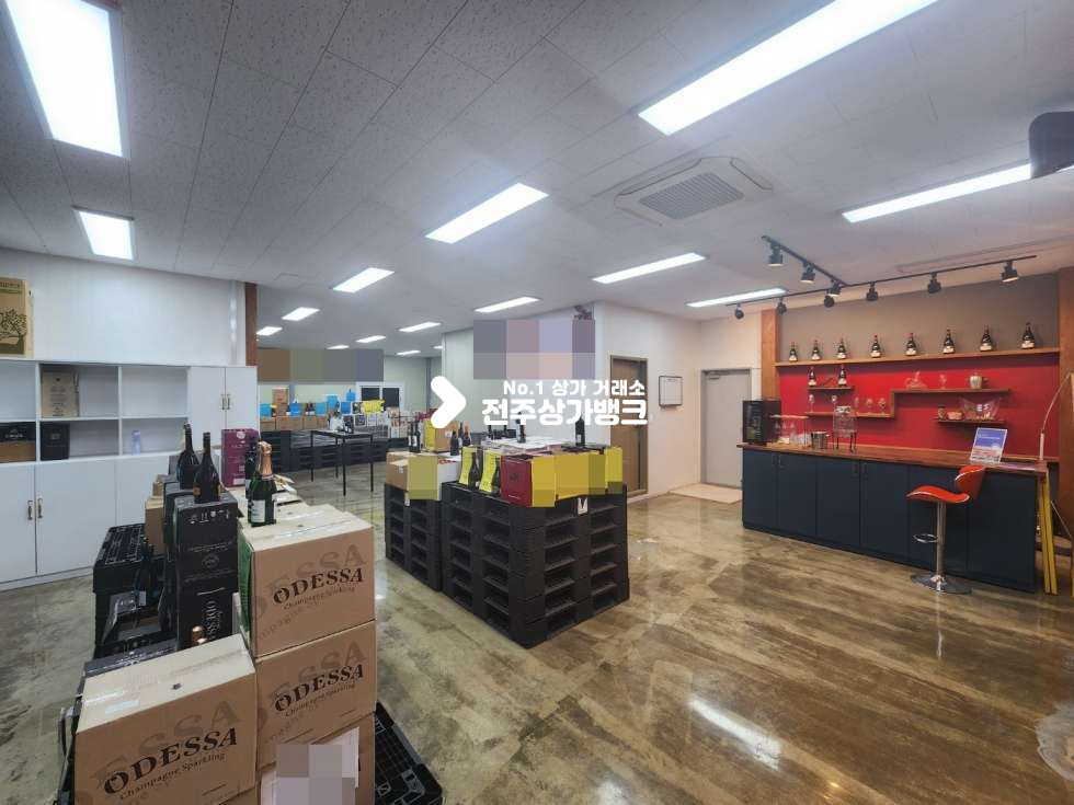 전북 전주덕진구 장동 만성동,여의동 부근 대로변 창고형 사무실 임대 즉시 입주 가능합니다. 월세 매물번호 12875 사진 3