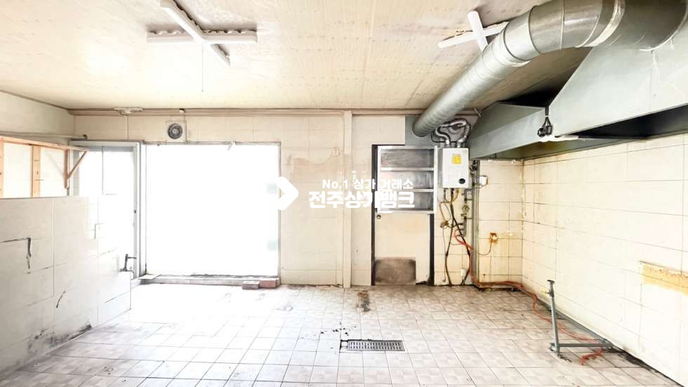 전북 전주완산구 서신동 ✅서신동✅큰대로변✅무권리금✅양도양수1층상가✅음식점추천✅즉시입주가능✅ 월세 매물번호 12880 사진 15