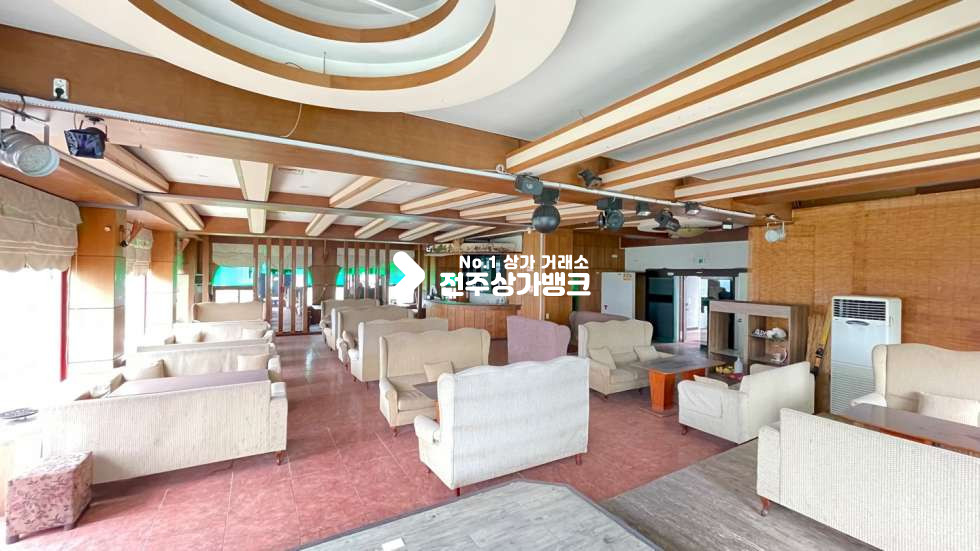 전북 전주완산구 삼천동1가 삼천동 먹자골목 !!무권리금!! 5층 테라스까지 이용가능!(엘베5층까지연결) , 칵테일바 추천 ! 즉시입주 가능합니다. 월세 매물번호 12887 사진 3