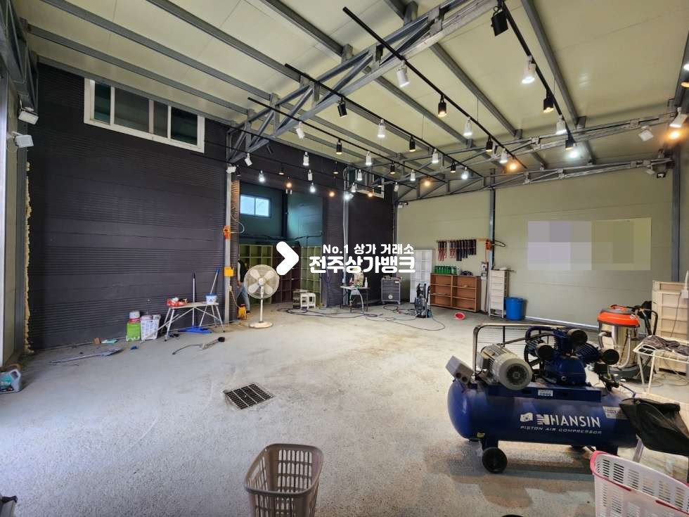 전북 전주완산구 평화동3가 평화동3가 창고형 사무실 !! 60평형대 저렴한곳 즉시입주 가능합니다. 월세 매물번호 12795 사진 1