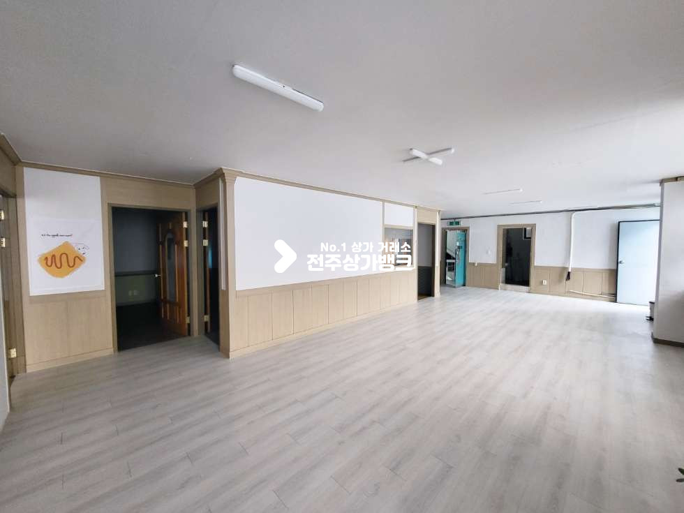 전북 전주덕진구 우아동3가 ★우아동 대로변 깔끔한 사무실매물로 모십니다!!★ 월세 매물번호 12907 사진 4