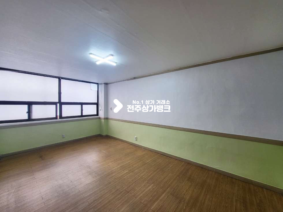 전북 전주덕진구 우아동3가 ★우아동 대로변 깔끔한 사무실매물로 모십니다!!★ 월세 매물번호 12907 사진 11