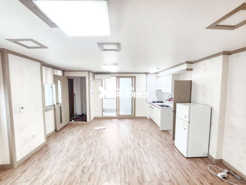 전북 전주완산구 효자동3가 홍산초 부근 원룸 상가 미용,네일 강력추천 !! 월세 매물번호 12913 사진 4