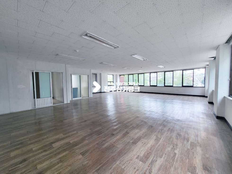 전북 전주완산구 서노송동 ★전주시청인근 오피스밀집지역 위치좋은 사무실매물로 모십니다!!★ 월세 매물번호 12927 사진 2
