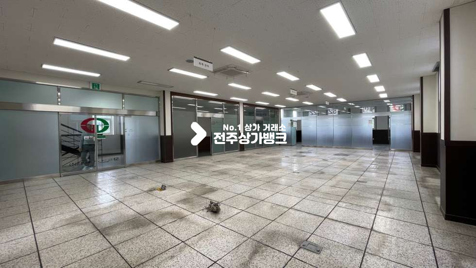 전북 전주완산구 용복동 ✔용복동✔공장,창고.연구실✔저렴한✔1층~2층✔통임대✔현장방문하여 실매물을 확인 적극 추천드립니다^^ 월세 매물번호 12955 사진 11