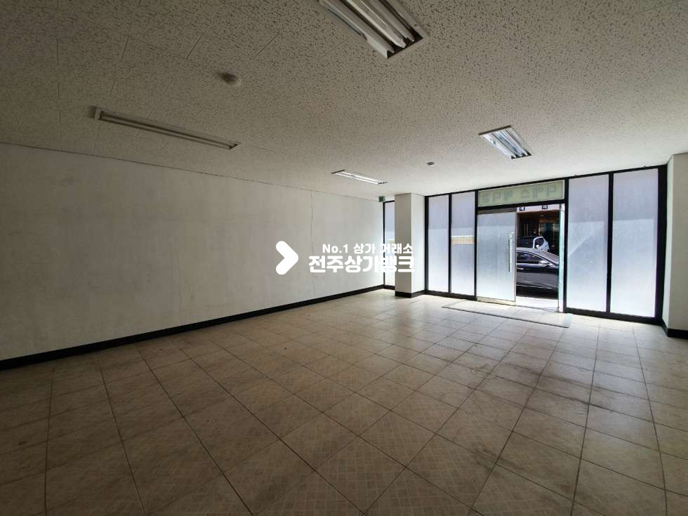전북 전주완산구 효자동3가 ★효자동 네일,사무실 등등 추천★ 월세 매물번호 11215 사진 1
