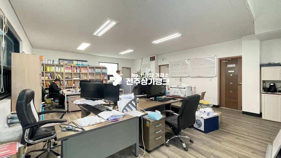전북 전주완산구 효자동3가 ●복층구조 ●사무실 ●뷰티샵추천!!● 월세 매물번호 12669 사진 17