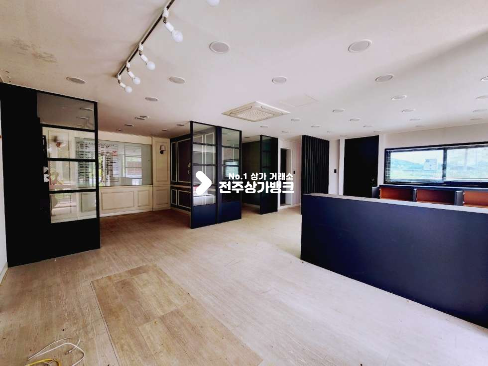 전북 전주덕진구 만성동 ★대로변 단독상가 시스템 냉난방기 시설다됨 무권리금 ★ 월세 매물번호 12974 사진 4