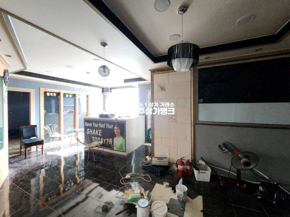 전북 전주완산구 서신동 JY 서신동 유동인구 많은 3층 상가 시설 깔끔 즉시입주가능 월세 매물번호 12999 사진 1