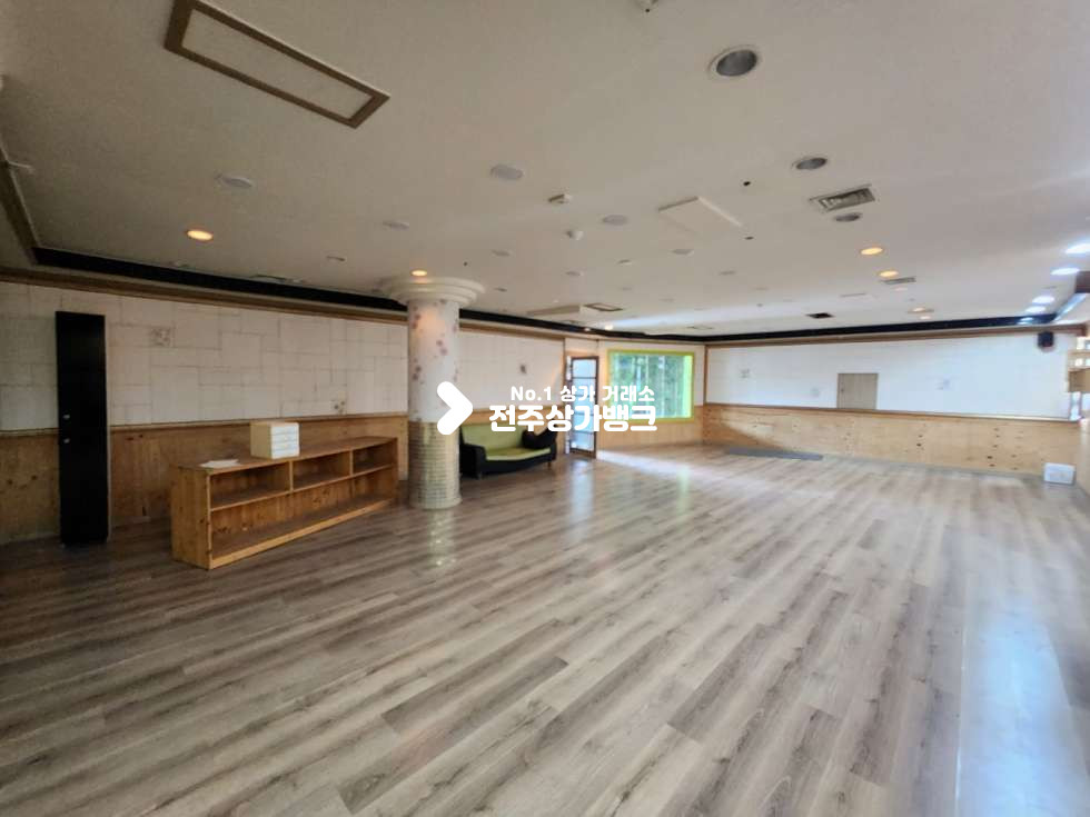 전북 전주완산구 서신동 JY 서신동 유동인구 많은 3층 상가 시설 깔끔 즉시입주가능 월세 매물번호 12999 사진 6