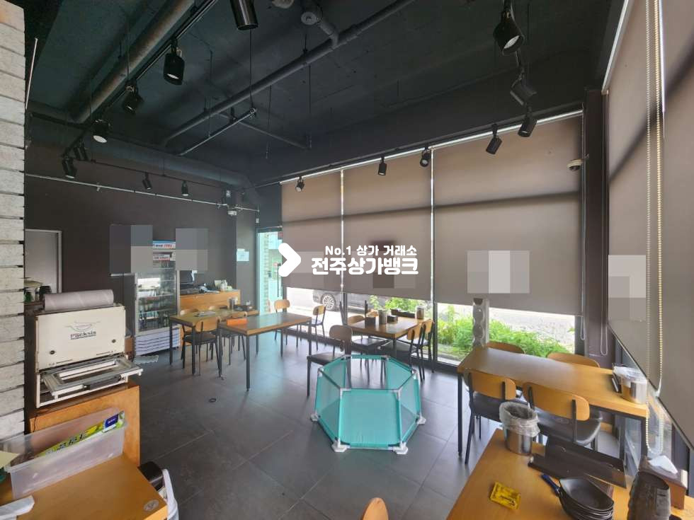 전북 전주덕진구 덕진동2가 JY 하가지구 1층 상가임대 층고 높으며 천장,바닥 완비 즉시입주 가능합니다. 월세 매물번호 13007 사진 2