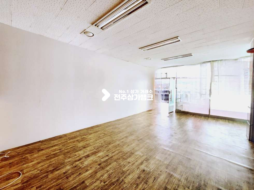 전북 전주덕진구 덕진동2가 ★S 하가지구 모든업종가능 ★ 월세 매물번호 13035 사진 2