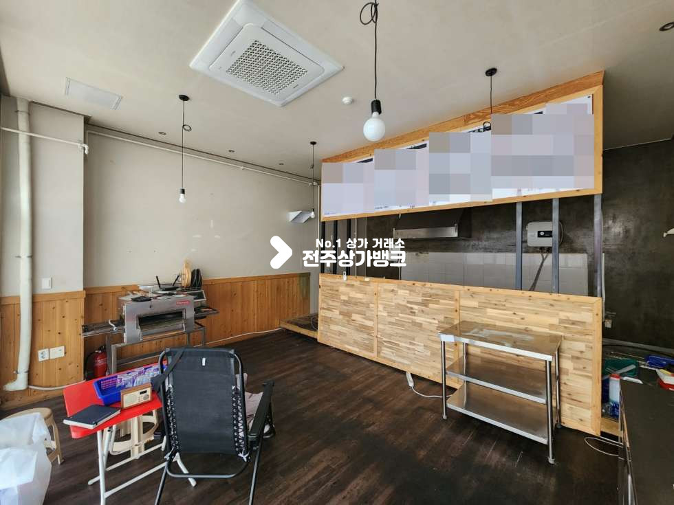 전북 전주완산구 효자동3가 JY 저렴한 월세 무권리금의 배달상가 에어컨, 주방 설치되어있음 즉시입주가능합니다. 월세 매물번호 13047 사진 3