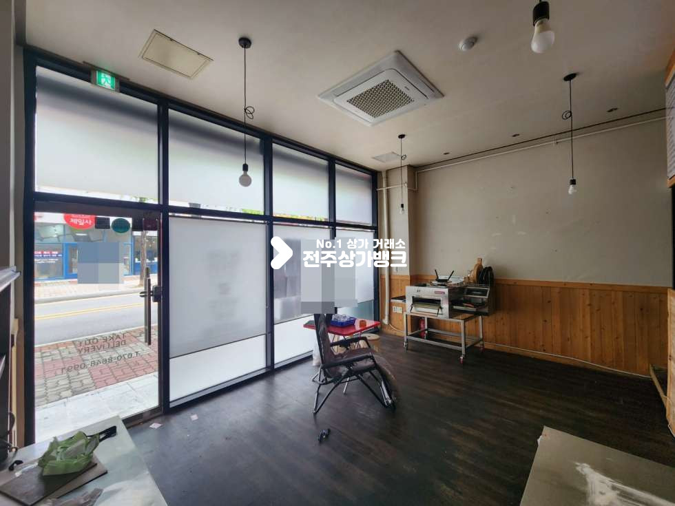 전북 전주완산구 효자동3가 JY 저렴한 월세 무권리금의 배달상가 에어컨, 주방 설치되어있음 즉시입주가능합니다. 월세 매물번호 13047 사진 4