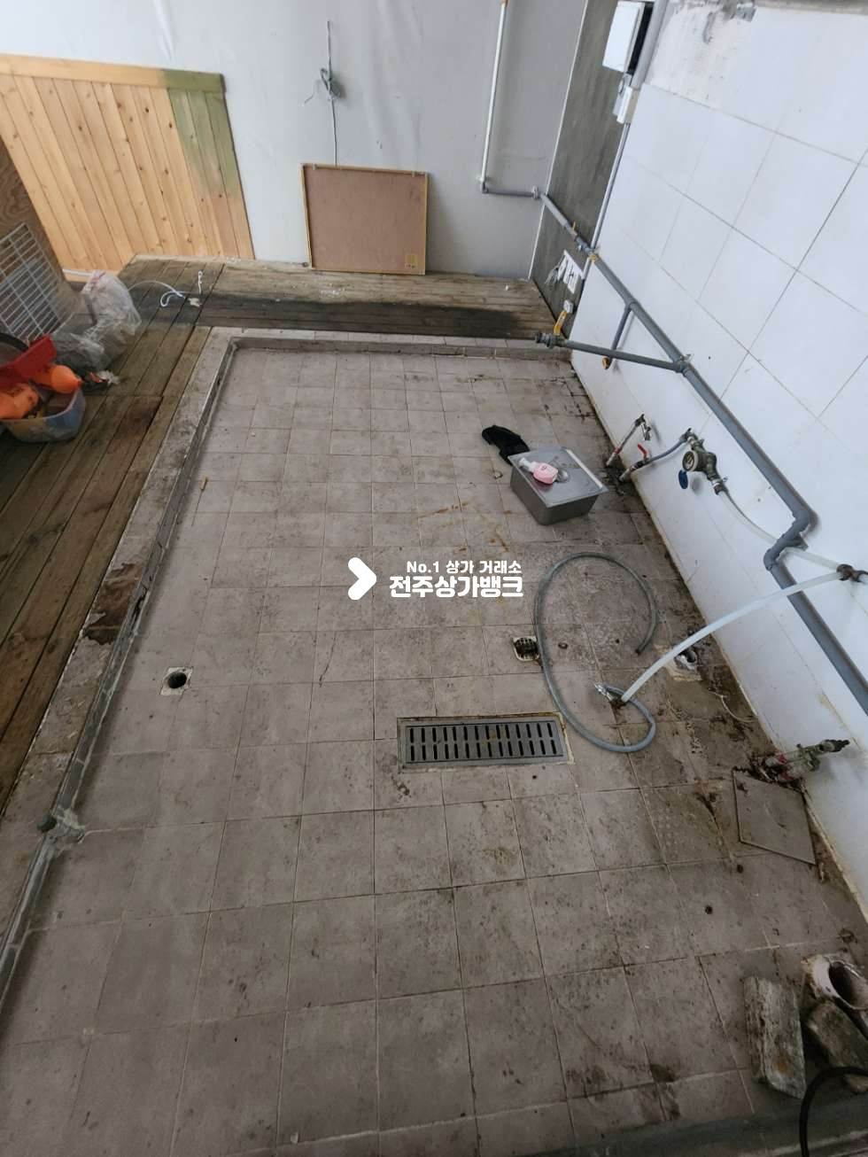 전북 전주완산구 효자동3가 JY 저렴한 월세 무권리금의 배달상가 에어컨, 주방 설치되어있음 즉시입주가능합니다. 월세 매물번호 13047 사진 9