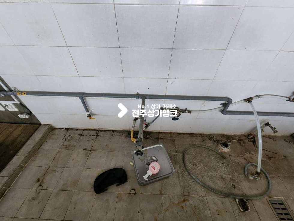 전북 전주완산구 효자동3가 JY 저렴한 월세 무권리금의 배달상가 에어컨, 주방 설치되어있음 즉시입주가능합니다. 월세 매물번호 13047 사진 12
