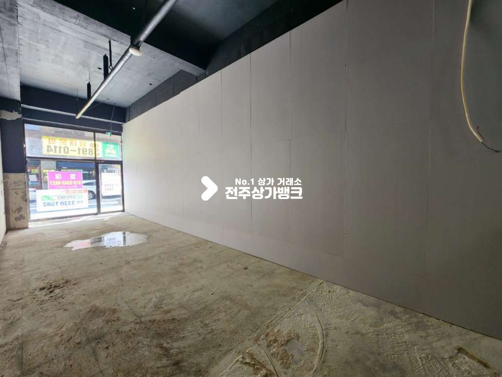 전북 전주덕진구 만성동 만성동 메인거리 맥주집으로 강력추천자리 유동인구 많은곳 즉시입주 가능합니다. 월세 매물번호 13052 사진 1