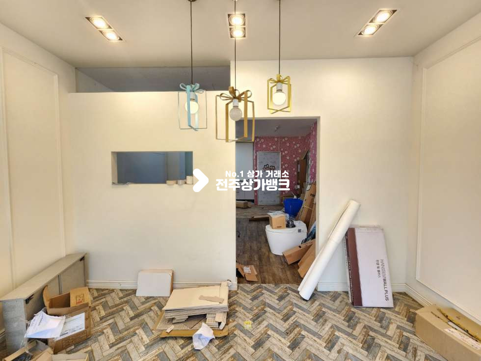 전북 전주완산구 효자동3가 ★S서곡 1층 모든업종가능 저렴함★ 월세 매물번호 13054 사진 3