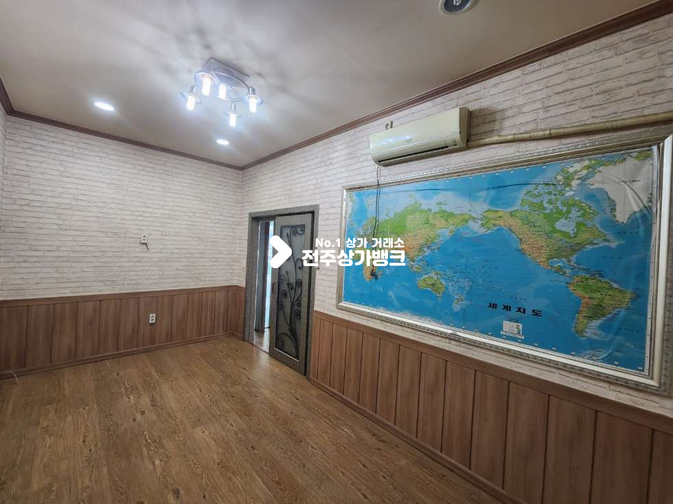 전북 전주완산구 삼천동1가 1층 50평형대 넒은 1층 상가 임대 내부 룸시설 완비된곳 즉시입주 가능합니다. 월세 매물번호 13069 사진 11
