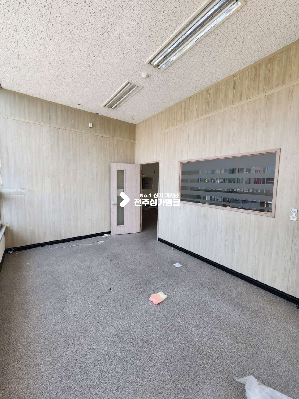 전북 전주완산구 효자동3가 JY 천장,바닥 룸까지 나눠져 있는 컨디션 좋은 사무실 임대 즉시입주 가능합니다 . 월세 매물번호 13080 사진 10
