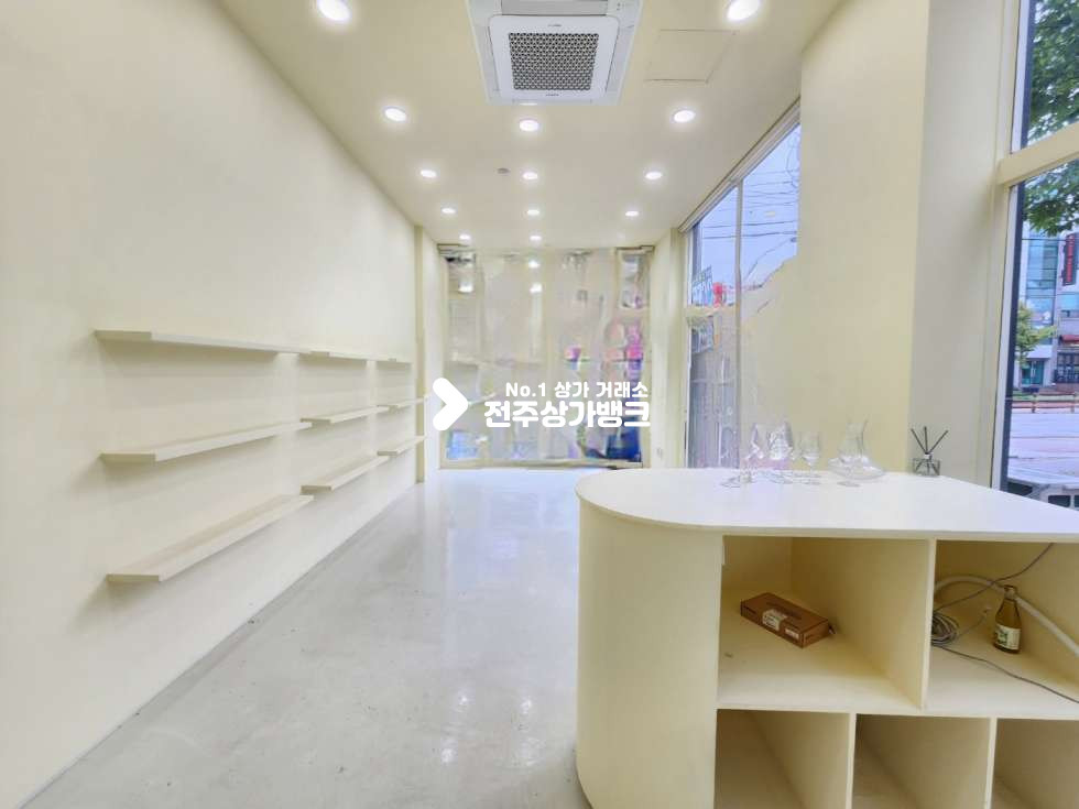 전북 전주완산구 중화산동2가 ★S 중화산동 대로변 1층상가 모든업종가능★ 월세 매물번호 13109 사진 1