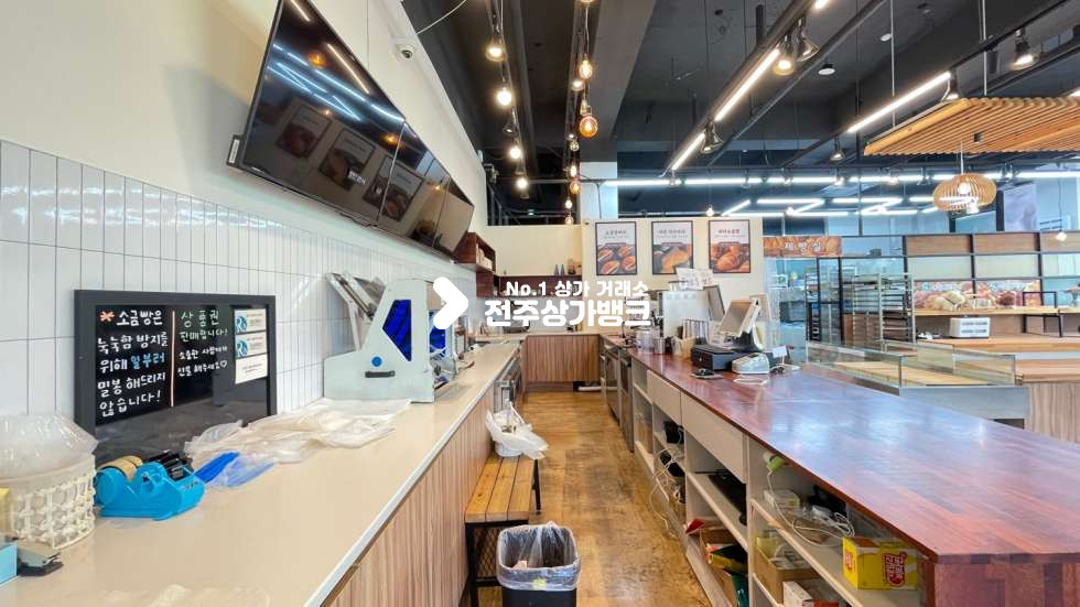전북 전주덕진구 만성동 JH✔️만성동✔️시설완벽한✔️베이커리,디저트카페✔️모든집기류✔️양도양수✔️바로영업가능합니다~~ 월세 매물번호 13123 사진 12