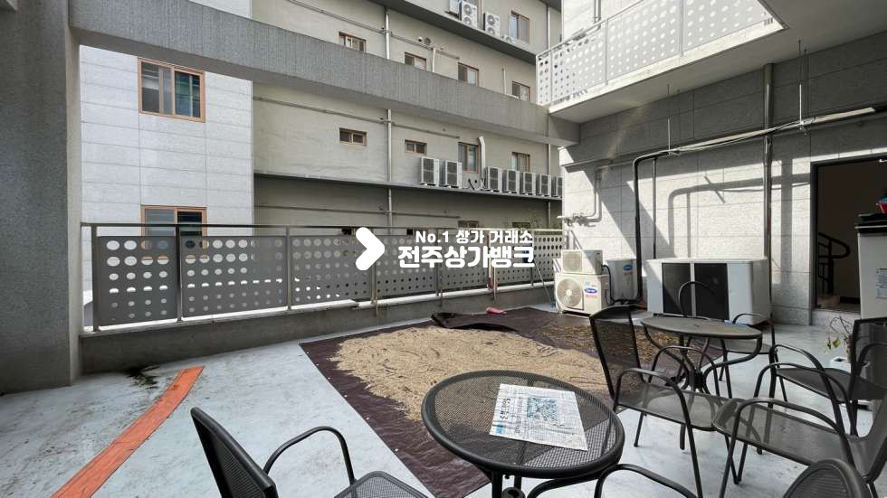전북 전주덕진구 만성동 JH✔만성동✔법원앞✔테라스있는✔48평✔무권리금✔미용업✔홀덤Bar✔적극 추천드립니다^^ 월세 매물번호 13121 사진 13