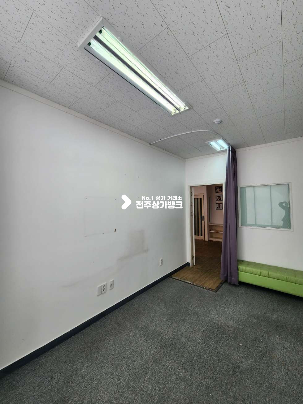 전북 전주완산구 효자동2가 JY 효자동2가 대로변 3층 상가 임대 칸막이 시설 ,주방시설 완비 즉시입주 가능 월세 매물번호 13161 사진 12