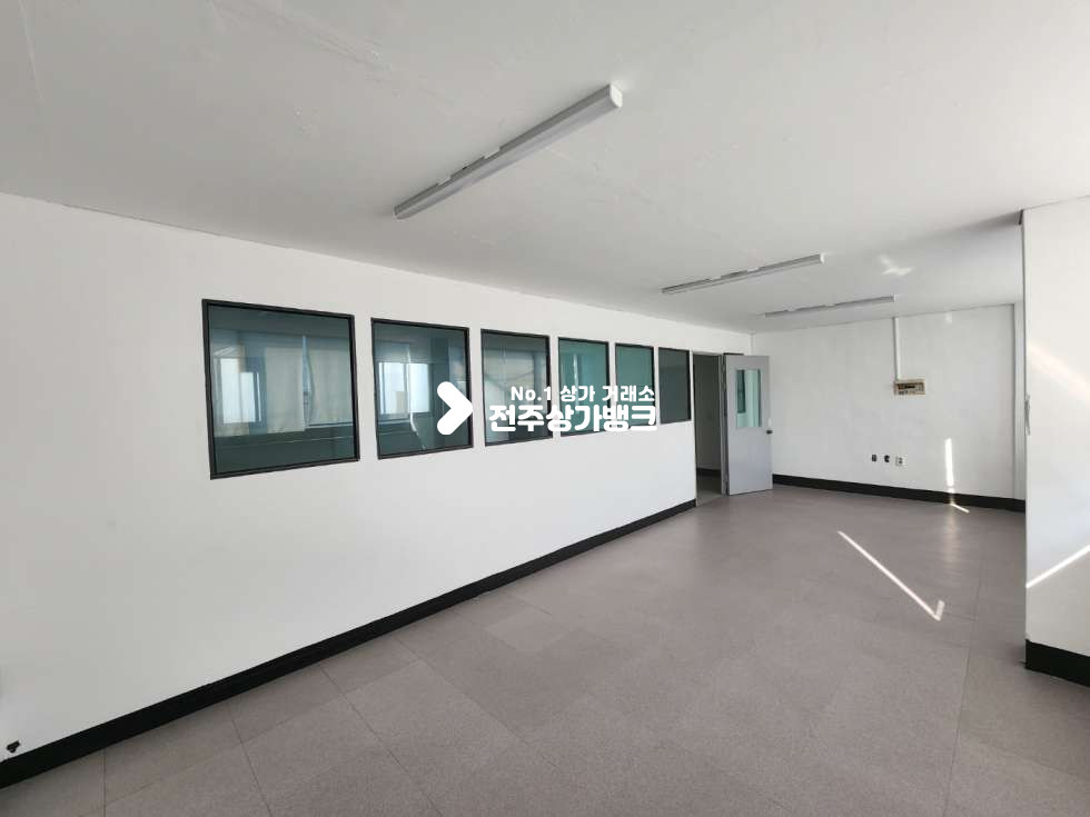 전북 전주완산구 중화산동2가 JY 저렴한 가격 넒은 평수대 사무실 임대 즉시입주 가능 월세 매물번호 13176 사진 2