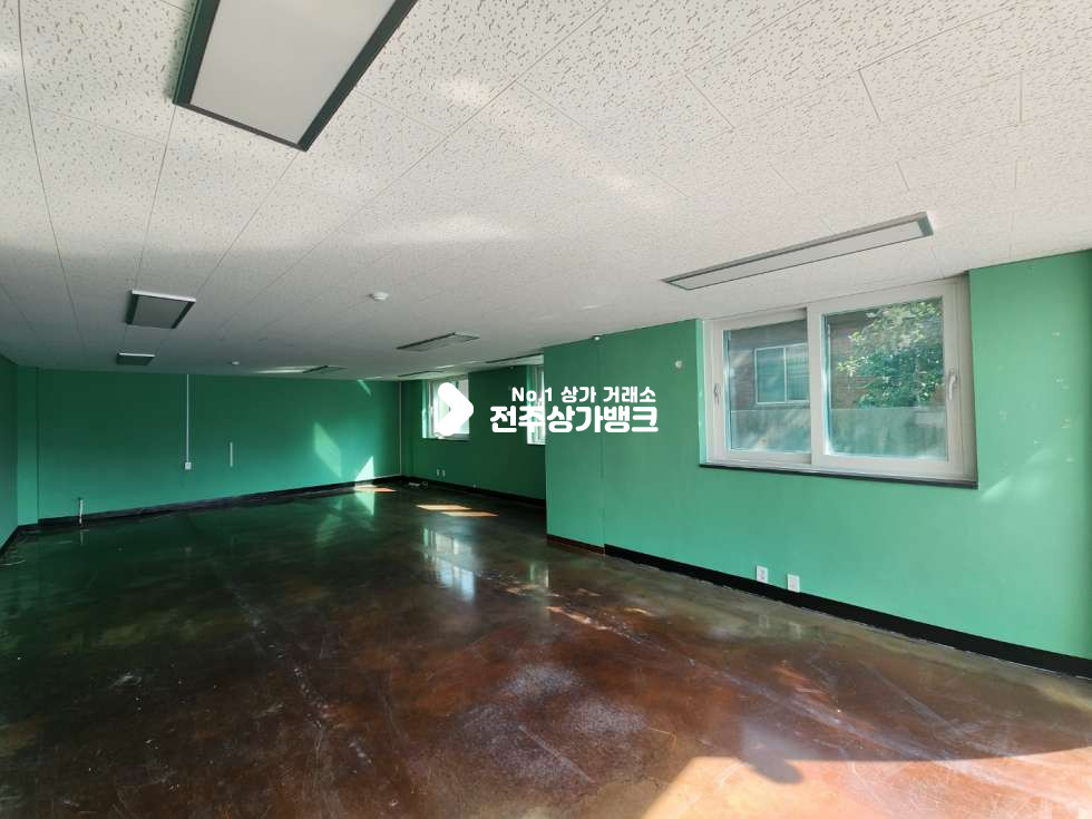 전북 전주완산구 효자동2가 JY 효자동2가 아파트 상권 깔끔한 파스텔톤의 정돈된 내부 즉시 사용가능 월세 매물번호 13179 사진 1