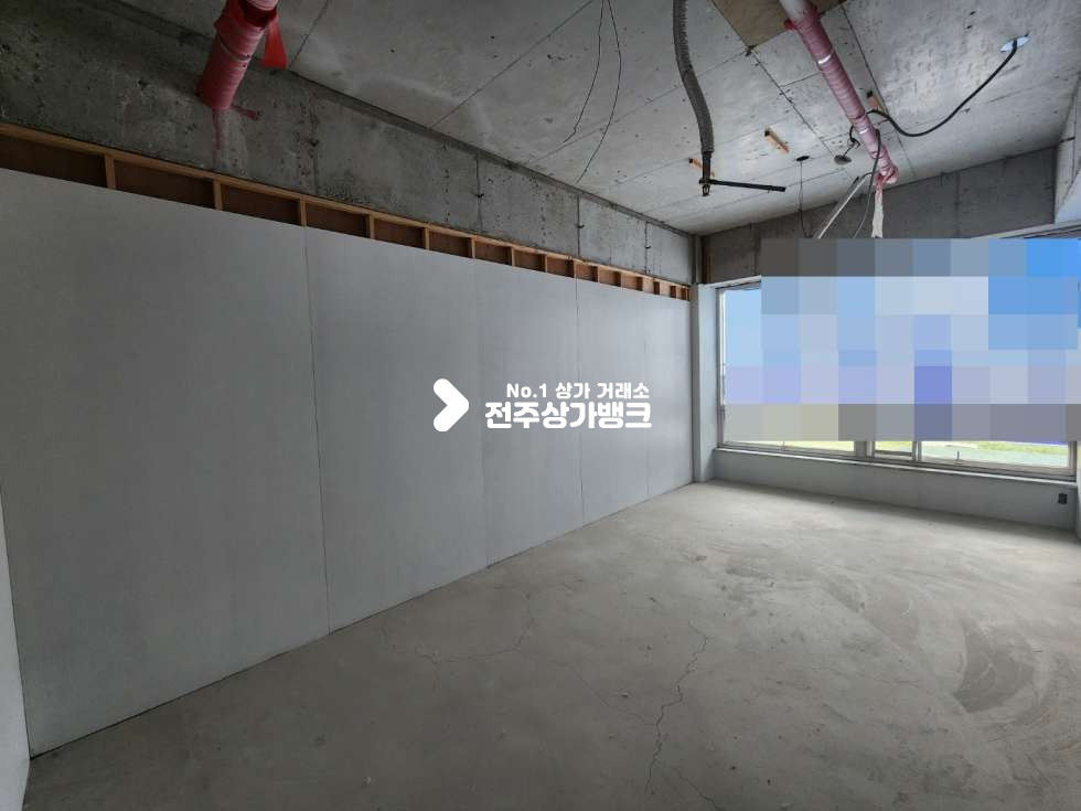전북 전주완산구 효자동3가 JY 효자동3가 대형 상가임대 칸막이 시공되어있으며 총 5룸 즉시입주 가능합니다. 월세 매물번호 13202 사진 9