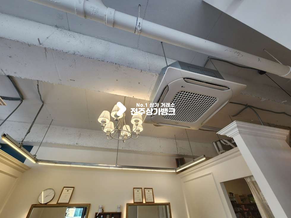 전북 전주완산구 효자동2가 JY 효자동2가 모던한 인테리어의 미용실 상가 양도양수 샵엔샵 사용가능한공간 존재 권리금협의 가능합니다. 월세 매물번호 13205 사진 8