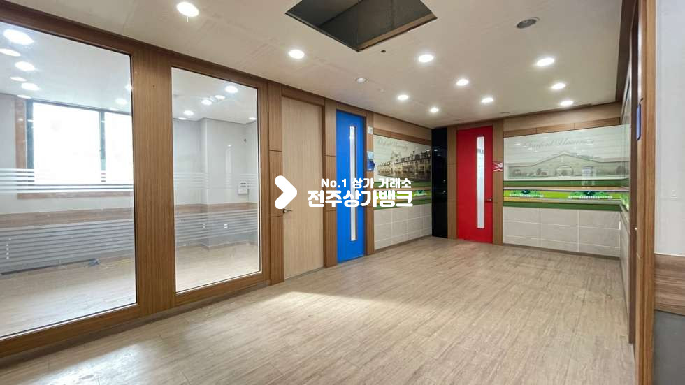 전북 전주완산구 삼천동1가 JH ★ 삼천동1가★3층★36평대★학원,교육장★적극추천⭐️~~ 월세 매물번호 13230 사진 4