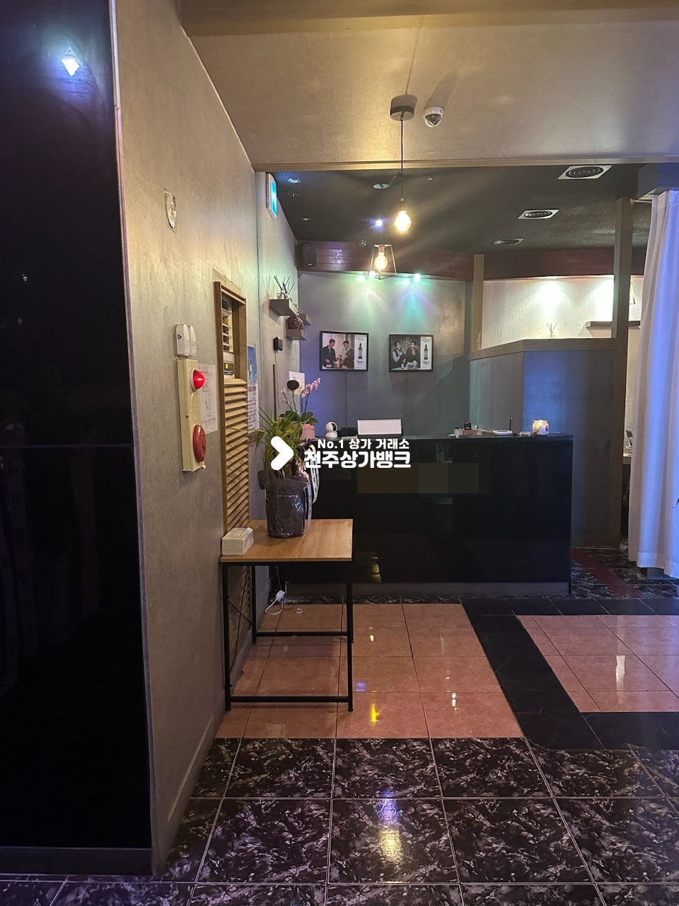 전북 전주완산구 중화산동2가 중화산동 2가 먹자골목 메인거리의 4층 빠 저렴한 권리금 협의입주 가능합니다. 월세 매물번호 12948 사진 3