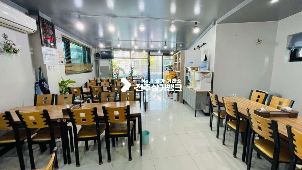 전북 전주완산구 평화동2가 JH ★★ 평화동 ★★대로변 ★★24평대 ★★카페,미용실,재료상 ★★적극 추천드려요~~!! 월세 매물번호 13267 사진 7
