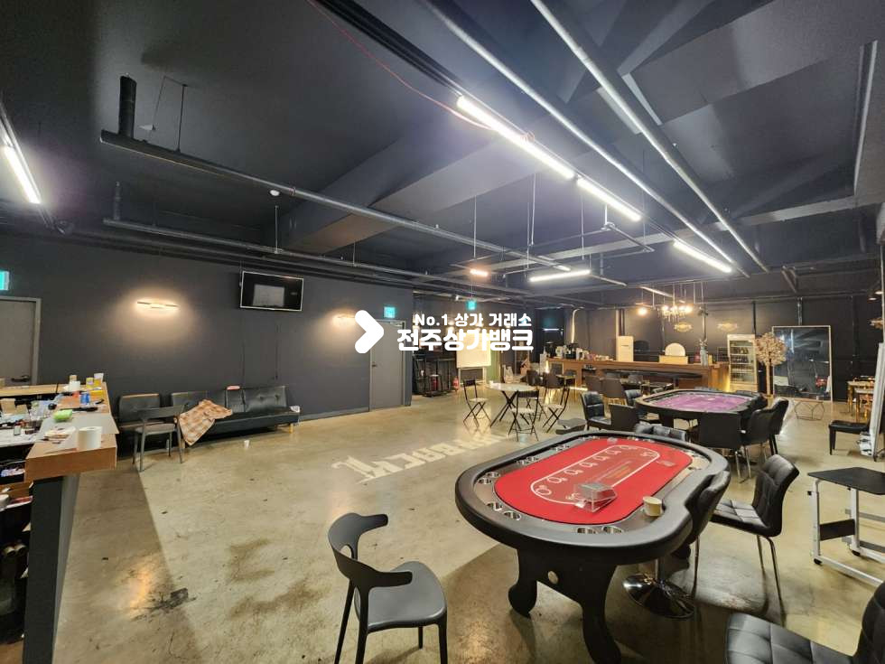 전북 전주완산구 효자동3가 JY 효자동 신시가지 중앙 홀덤바 저렴한 권리금 상권 최상 협의 입주 가능합니다. 월세 매물번호 13270 사진 3