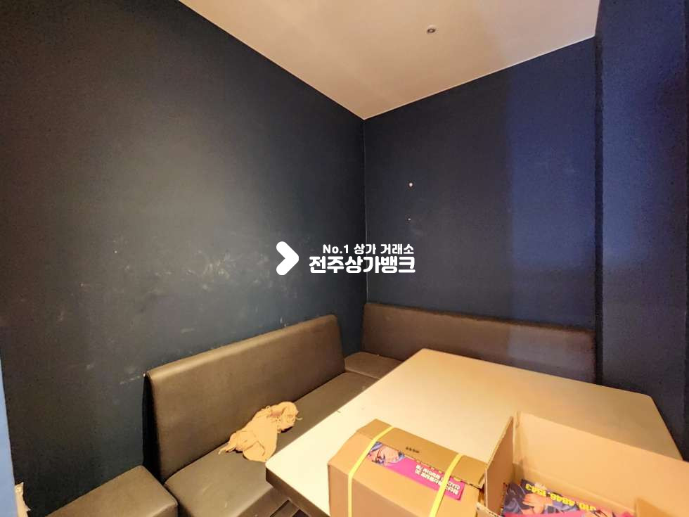 전북 전주완산구 효자동3가 JY 효자동3가 신시가지 대로면 무권리금 빠상가 57평형 넒고 인테리어 잘되어있는곳 즉시입주가능합니다. 월세 매물번호 13295 사진 11