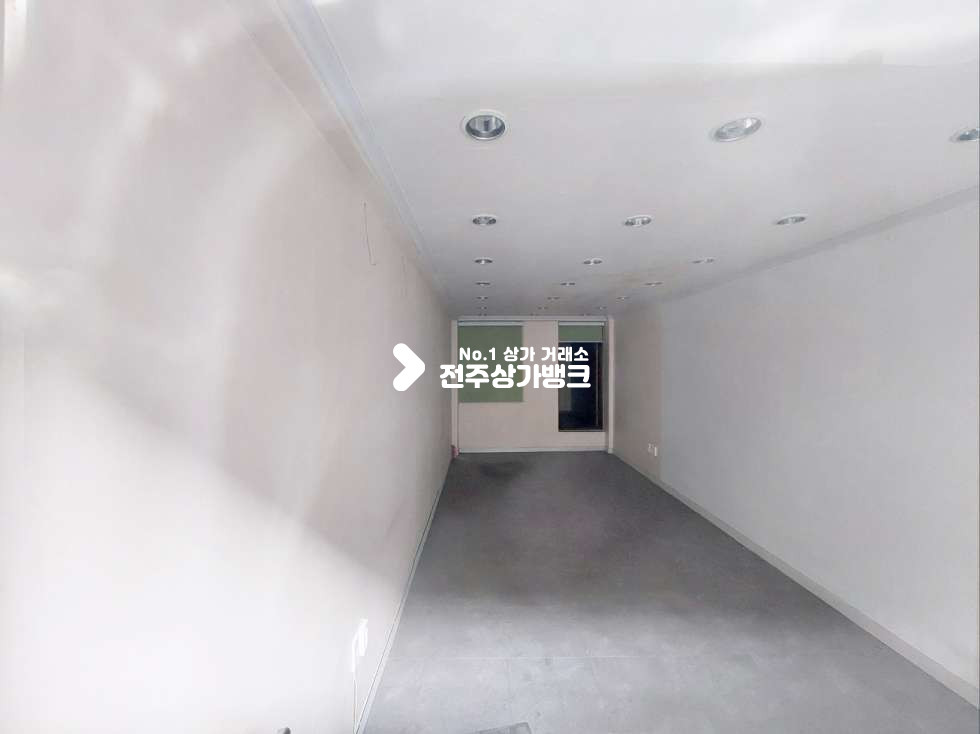 전북 전주덕진구 송천동1가 KB♠전라고사거리부근♠1층9평♠네일샵,공방,사무실.분식집 추천 월세 매물번호 13336 사진 1
