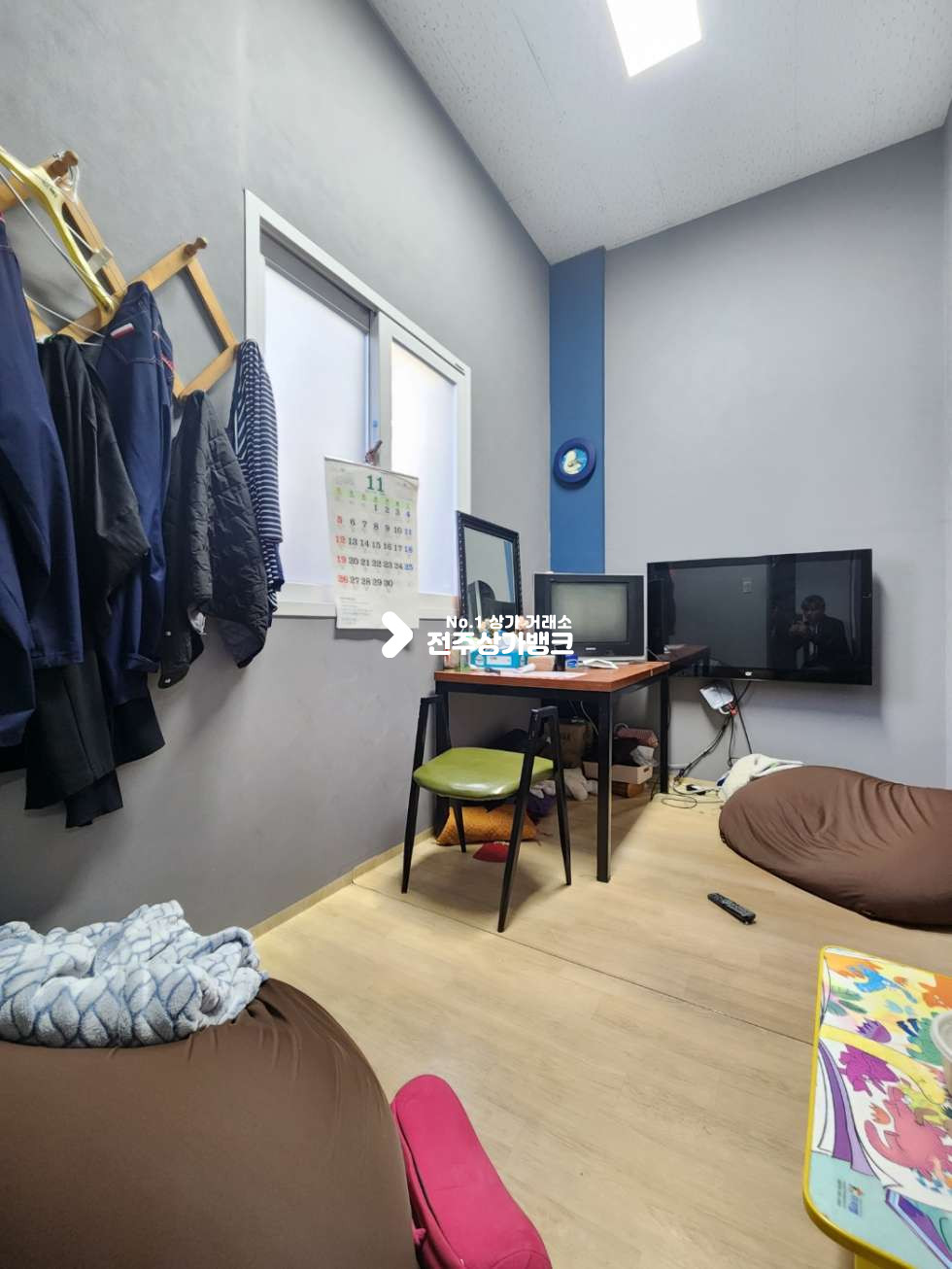 전북 전주완산구 중화산동2가 JY 중화산동2가 유동인구 매우많은 자리 가맥집 양도양수 권리금 협의가능 합니다. 월세 매물번호 13333 사진 10